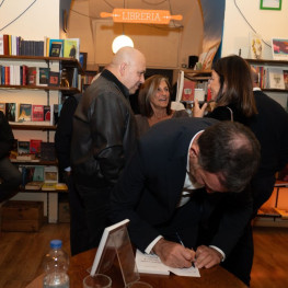 Presentazione libro Quasi come Sherlock Holmes 27