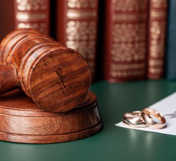 Stop all'assegno di mantenimento se la ex moglie non cerca lavoro