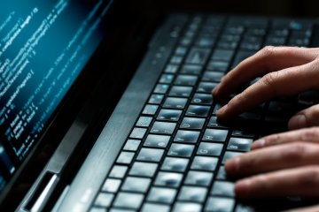 Controspionaggio Informatico e Sicurezza Informatica